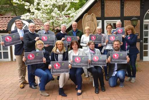 Vitus Gesellschaftsversammlung mit STOP-Zeichen